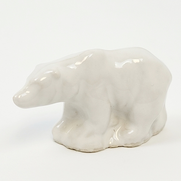 Vintage Wade England Red Rose Tea Polar Bear Figures - Picture 7 of 7